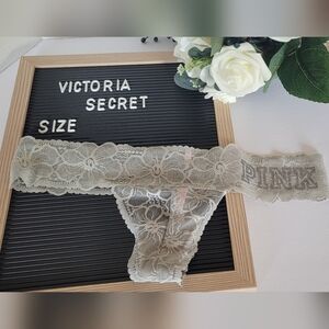 Victoria's Secret PINK Lace Thong size medium lacie daisy